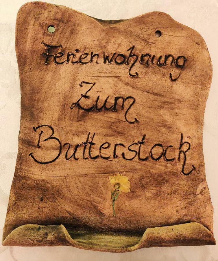 דירות Schkopau Zum-Butterstock מראה חיצוני תמונה